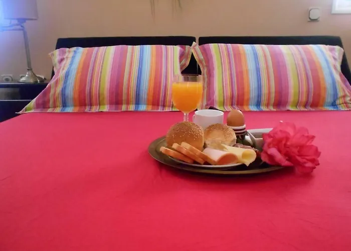 Myrto's House